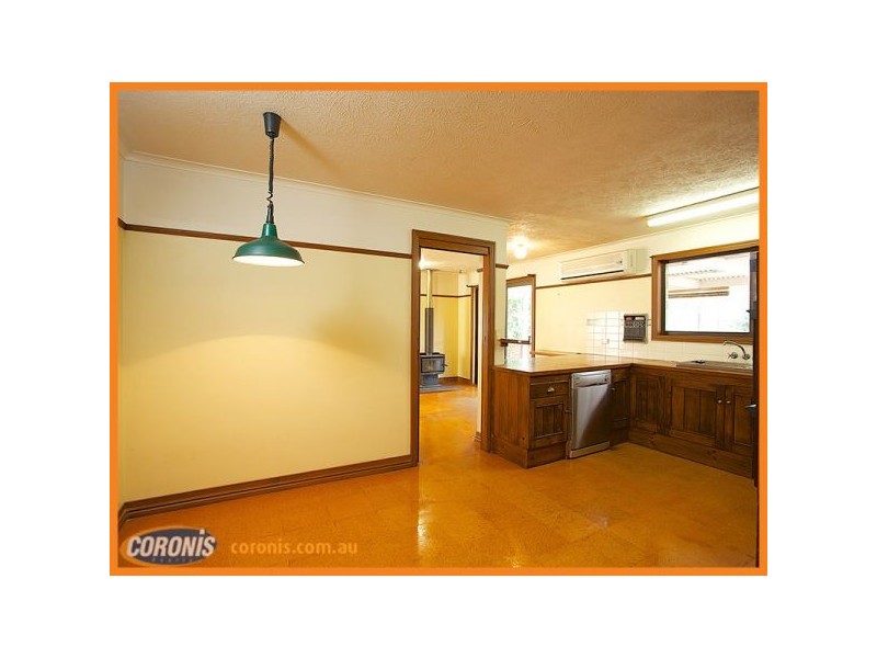 7 Oak Street, Nerang QLD 4211