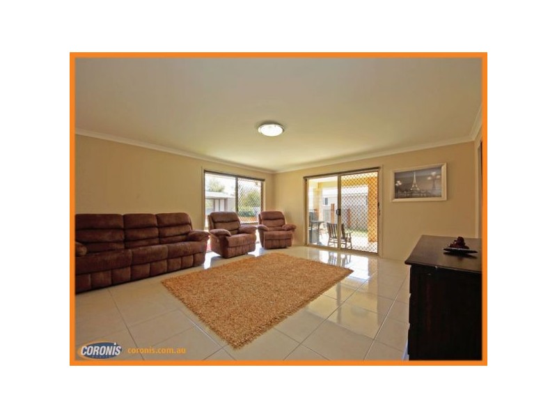 4 Hedges Avenue, Burpengary QLD 4505