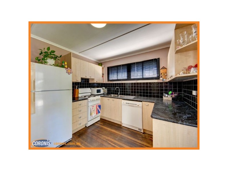 24 Landsboro Ave, Boondall QLD 4034