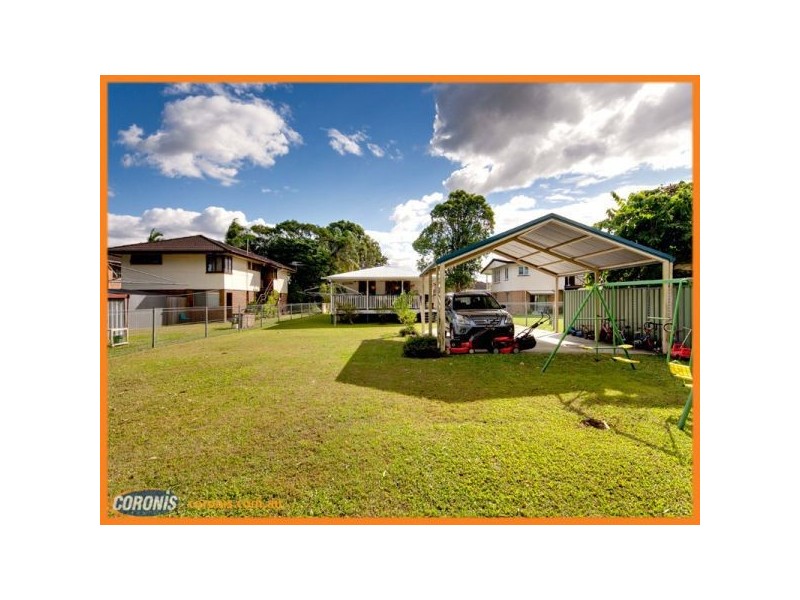 24 Landsboro Ave, Boondall QLD 4034