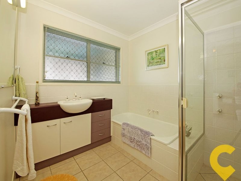 1 Chilton Crescent, North Lakes QLD 4509