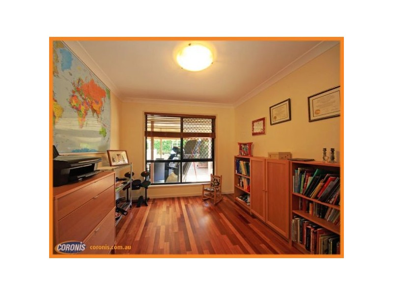 17 Melvina Place, Bracken Ridge QLD 4017