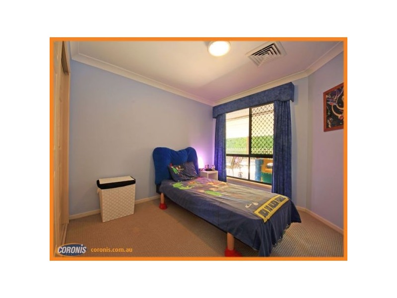 17 Melvina Place, Bracken Ridge QLD 4017