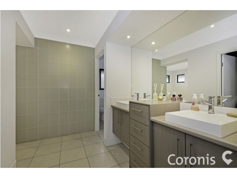 58 Tenth Ave, Kedron QLD 4031