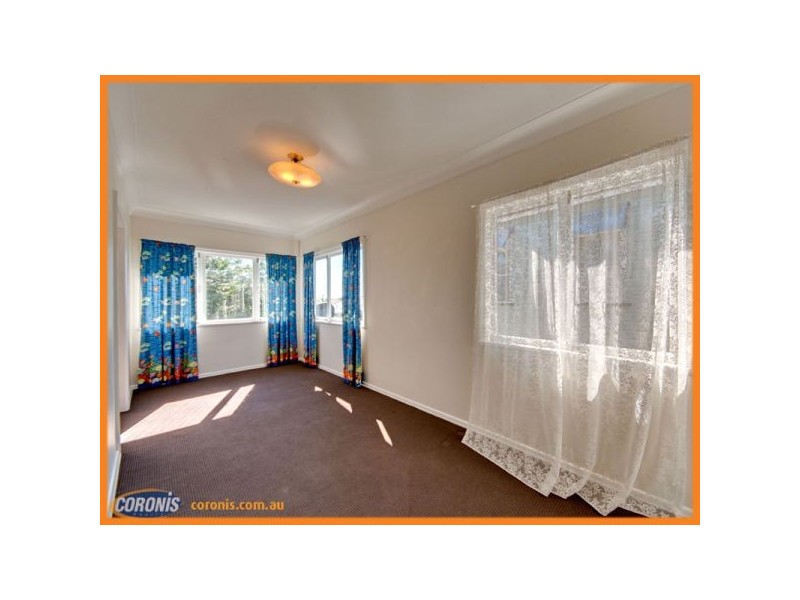 1 Lennox Street, Stafford QLD 4053