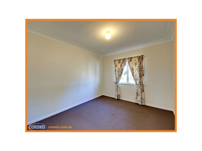 1 Lennox Street, Stafford QLD 4053