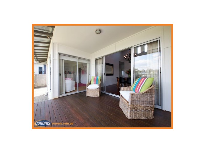 17 Pardalote Drive, Brookwater QLD 4300