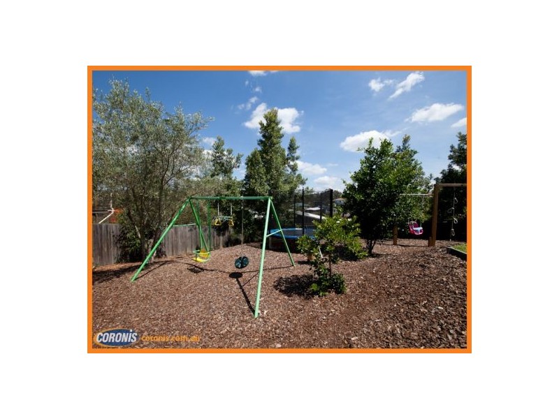 17 Pardalote Drive, Brookwater QLD 4300