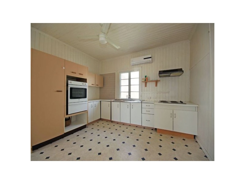 207 Beaconsfield Terrace, Brighton QLD 4017