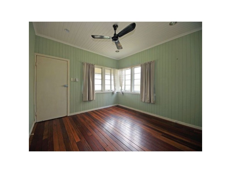 207 Beaconsfield Terrace, Brighton QLD 4017