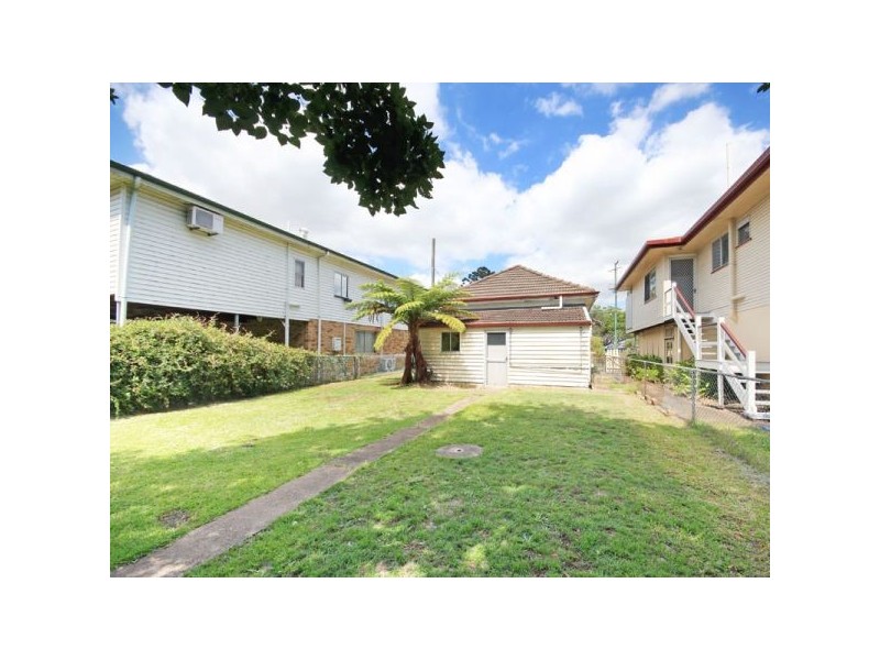 207 Beaconsfield Terrace, Brighton QLD 4017