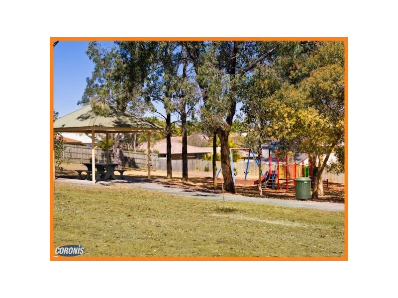 8 Takora Street, Middle Park QLD 4074