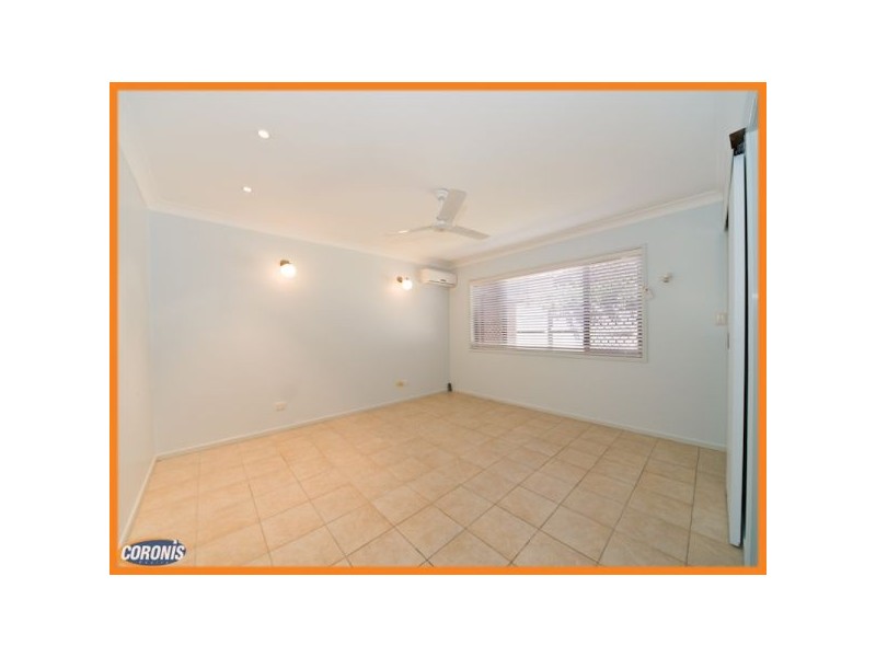 8 Takora Street, Middle Park QLD 4074