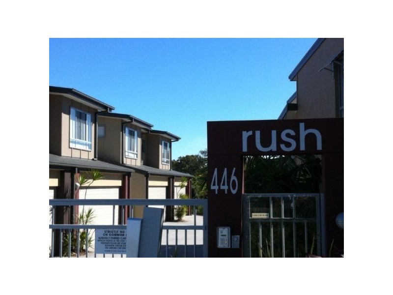 13/446 Pine Ridge Road, Coombabah QLD 4216