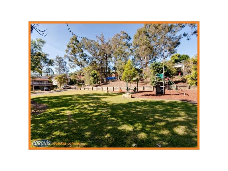 30 Tarnook Drive, Ferny Hills QLD 4055