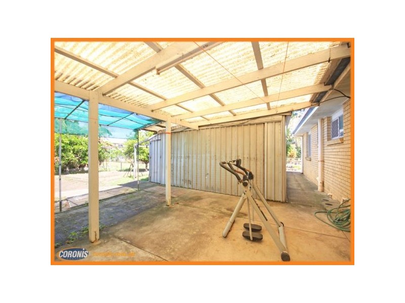 18 Old Gympie Road, Kallangur QLD 4503