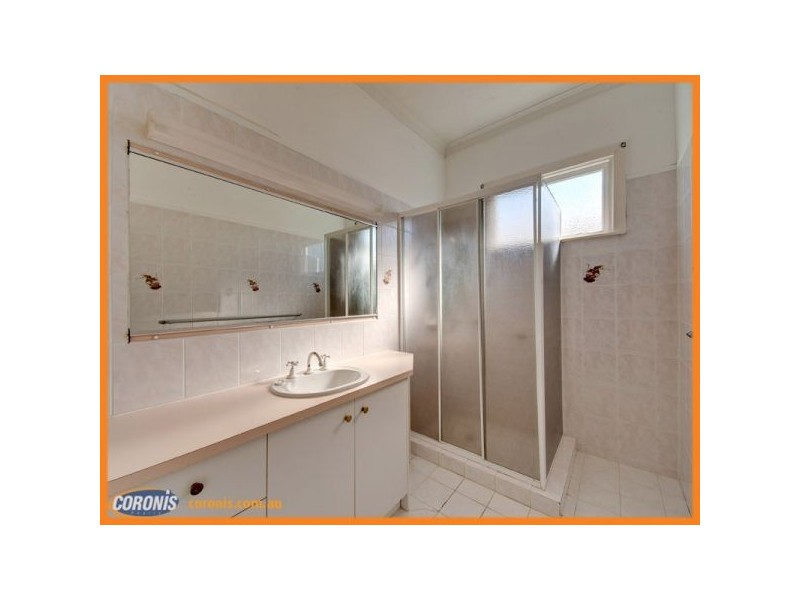 25 Crawford Avenue, Stafford QLD 4053