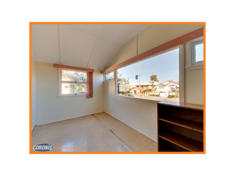 25 Crawford Avenue, Stafford QLD 4053