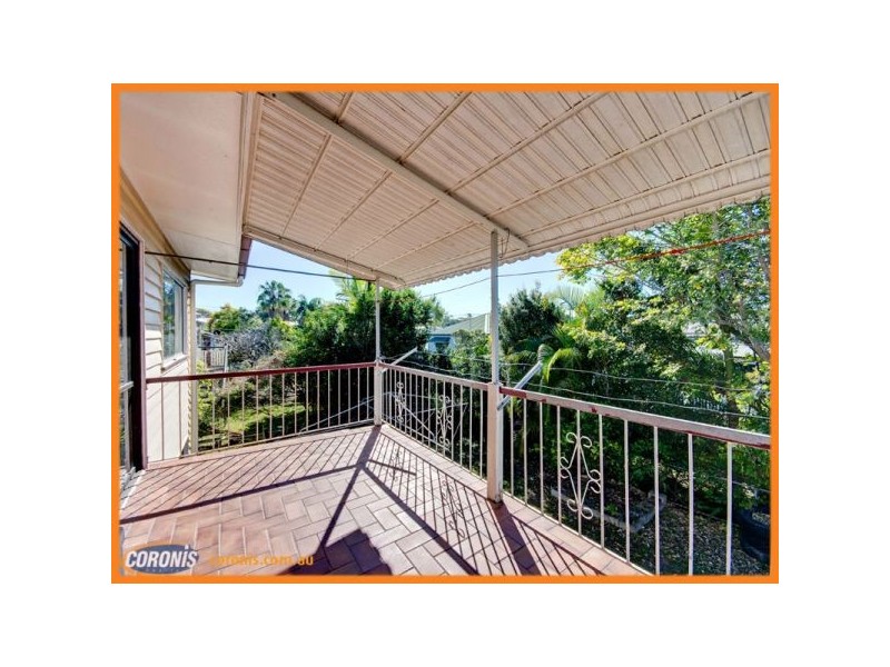 25 Crawford Avenue, Stafford QLD 4053