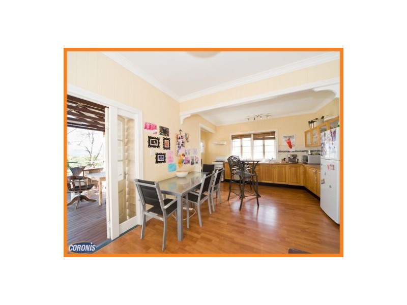 84 Windsor Road, Red Hill QLD 4059