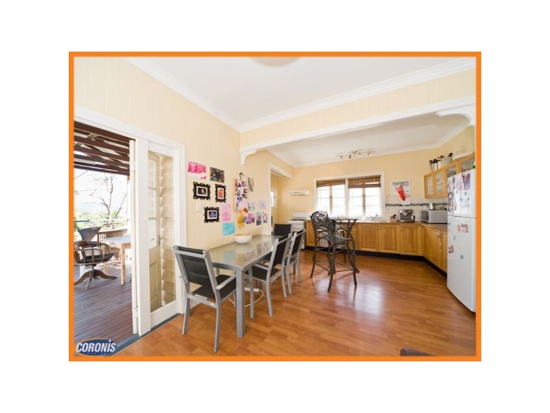 84 Windsor Road, Red Hill QLD 4059