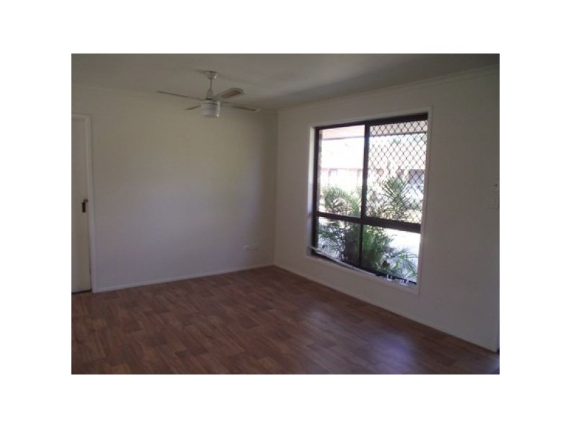 Unit 2 3 Dowling Court, Caboolture QLD 4510