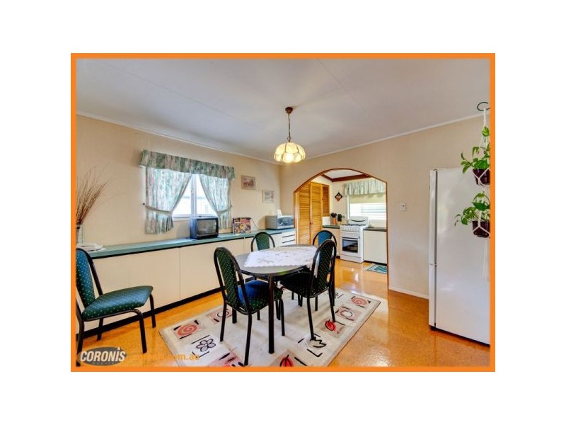 39 Yanderra Avenue, Arana Hills QLD 4054