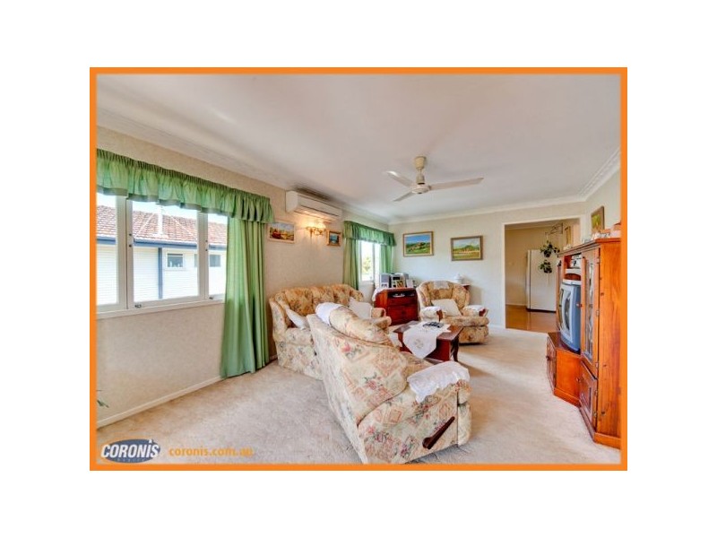 39 Yanderra Avenue, Arana Hills QLD 4054