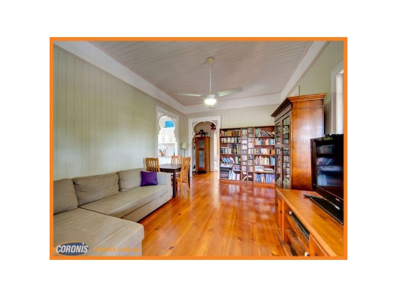 15 Jerrold Street, Sherwood QLD 4075