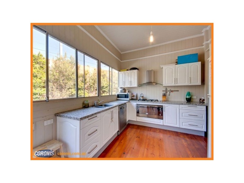 15 Jerrold Street, Sherwood QLD 4075