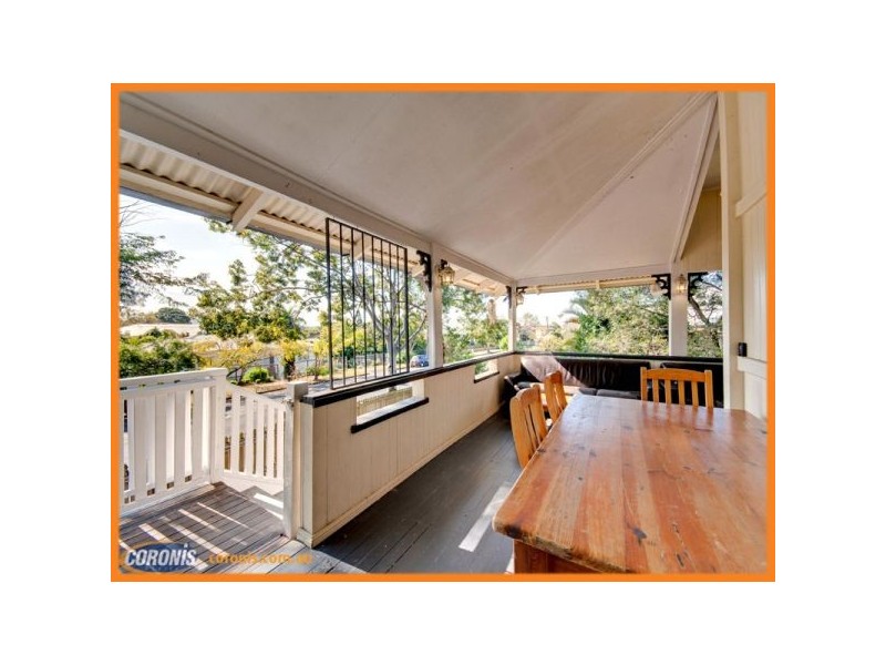 15 Jerrold Street, Sherwood QLD 4075