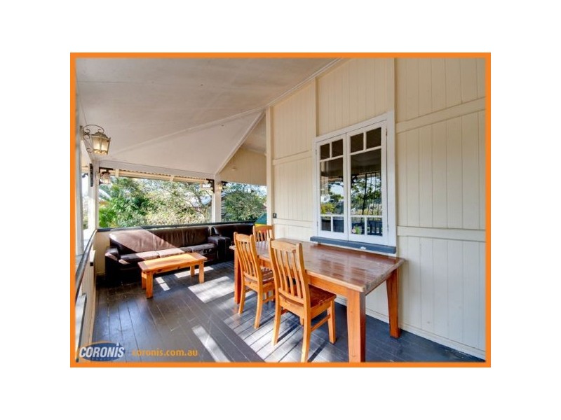 15 Jerrold Street, Sherwood QLD 4075