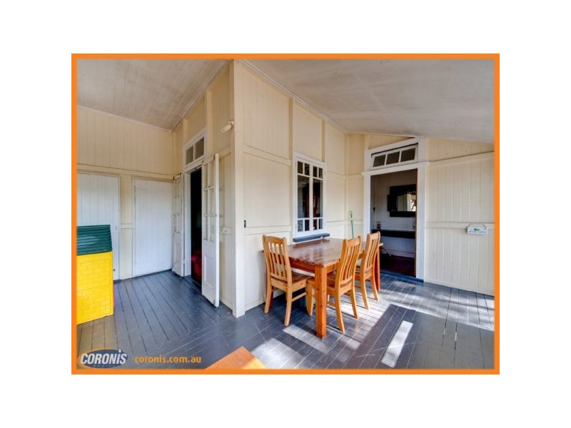 15 Jerrold Street, Sherwood QLD 4075