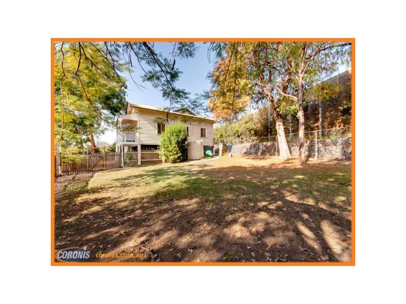 15 Jerrold Street, Sherwood QLD 4075