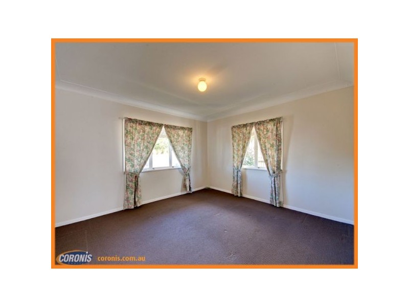 1 Lennox Street, Stafford QLD 4053
