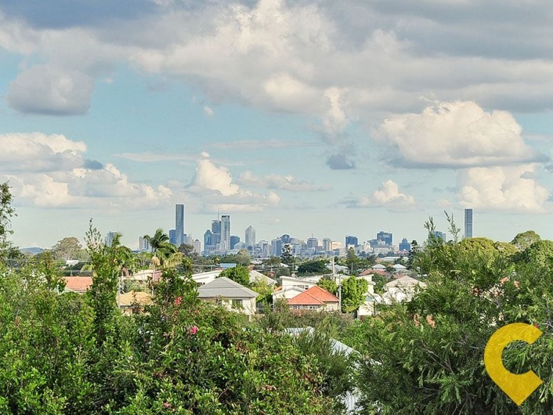 292 Rode Road, Wavell Heights QLD 4012