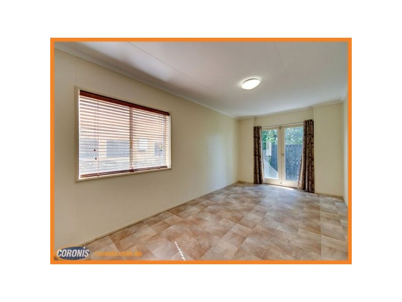 156 Trouts Road, Stafford Heights QLD 4053