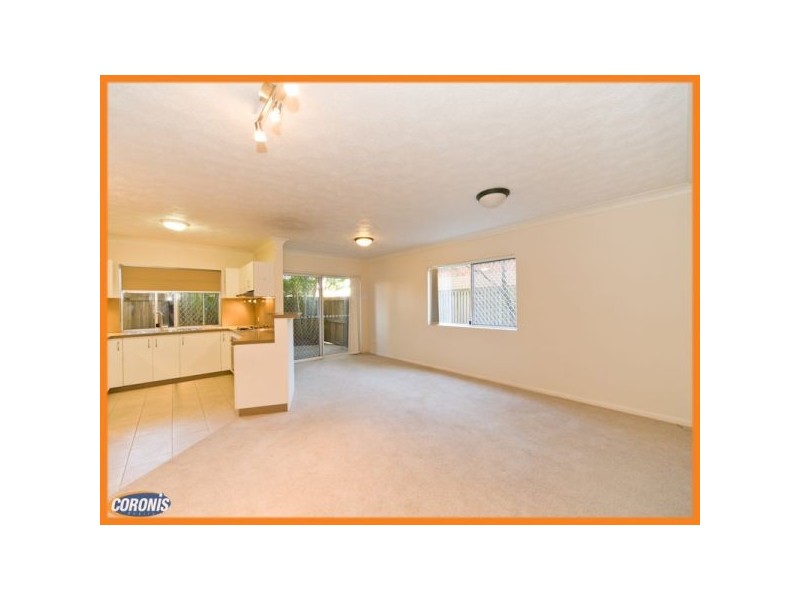 3/2 Surrey Street, Nundah QLD 4012