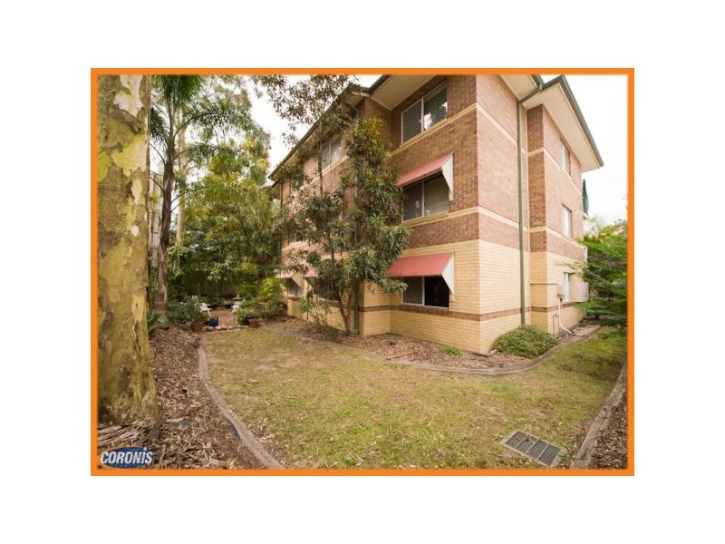 3/2 Surrey Street, Nundah QLD 4012