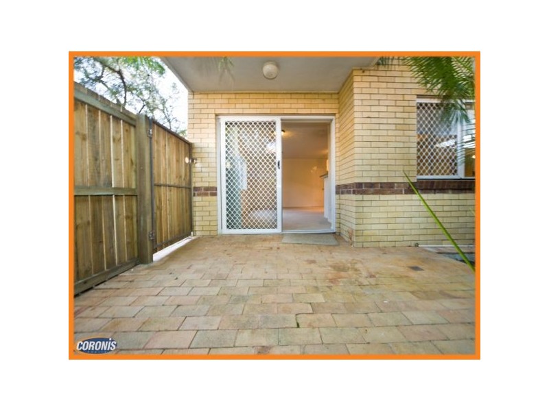 3/2 Surrey Street, Nundah QLD 4012