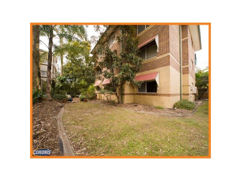 3/2 Surrey Street, Nundah QLD 4012