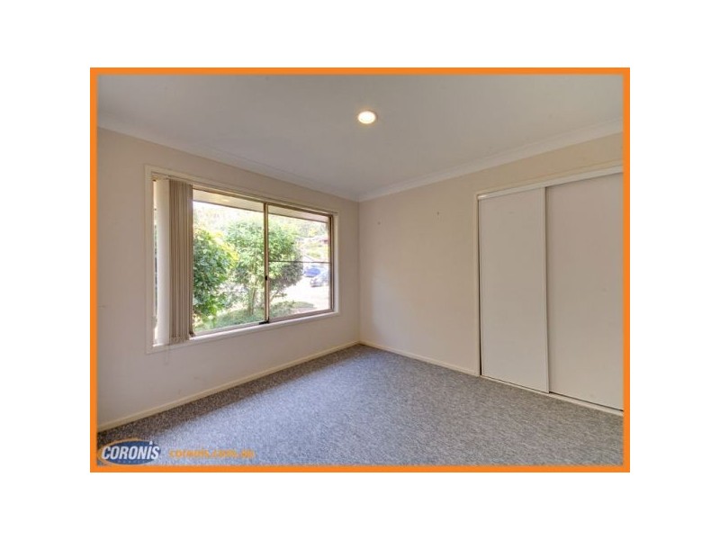 8 Brooke Place, The Gap QLD 4061