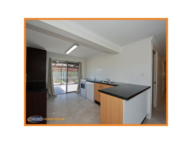 2b Coolcrest Crescent, Daisy Hill QLD 4127