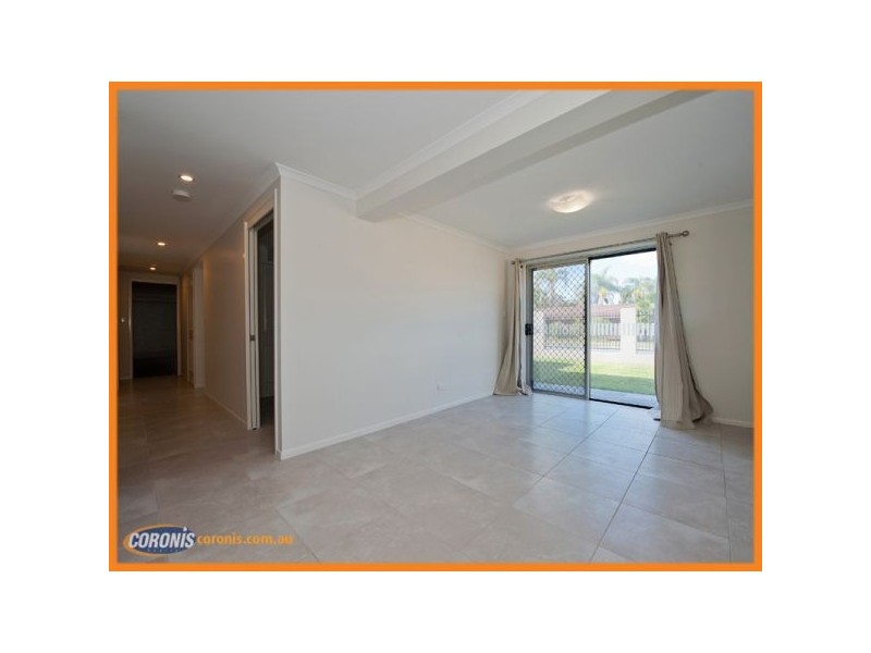 2b Coolcrest Crescent, Daisy Hill QLD 4127