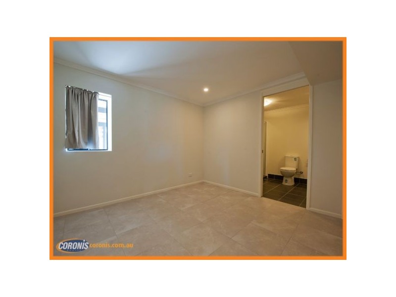2b Coolcrest Crescent, Daisy Hill QLD 4127
