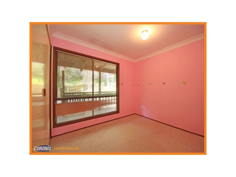 16 Routledge Court, Clear Mountain QLD 4500