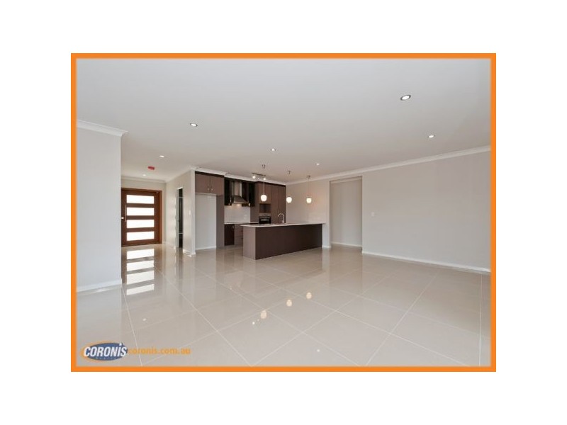 60 Maryland Drive, Regents Park QLD 4118