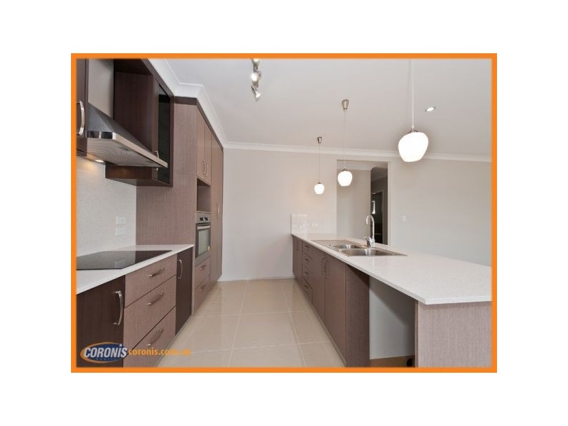 60 Maryland Drive, Regents Park QLD 4118