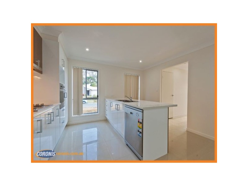1b Lenton St, Coomera QLD 4209