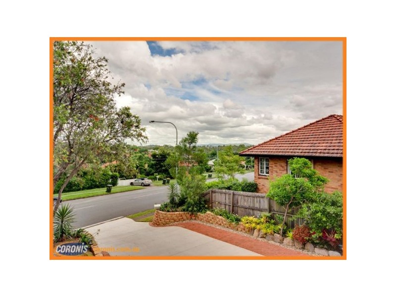 232 Edinburgh Castle Road, Wavell Heights QLD 4012